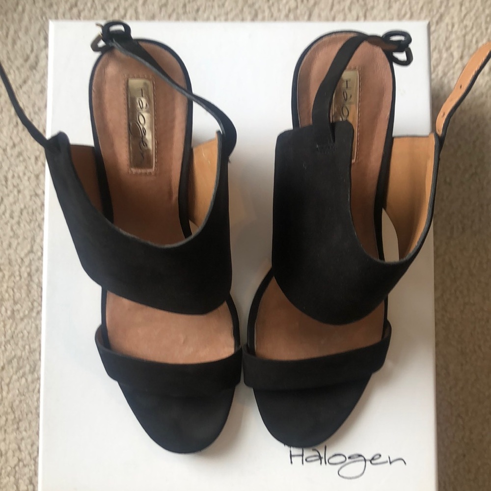 Halogen Clarette-Lea black wedge sandal